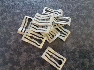 Federklammer für Einstiegblende 