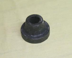 Dämpfungsring Vorderachskörper an Rahmen unten vorne 