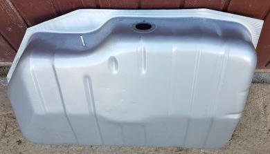 Kraftstofftank Rekord E Einspritzer 