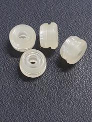 Buchse für Gasgestänge an Stirnwand 