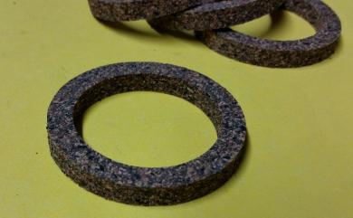 Dichtung Kurbelwelle in Räderkastendeckel 